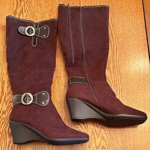 AEROSOLES Rich Brown Heeled Boots